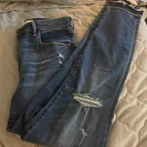 Super stretchy and comfortable Abercrombie and Fitch high-waist jeans
